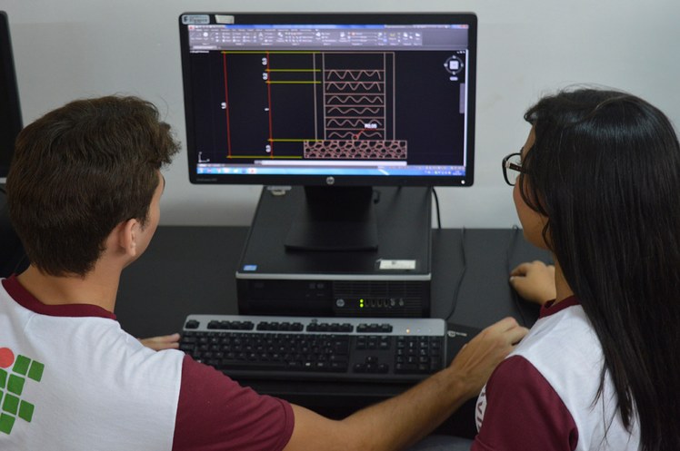 Laboratório de Desenho Assistido por Computador1.jpg