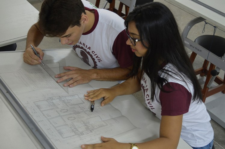 Laboratório de Desenho Técnico Aplicado1.jpg