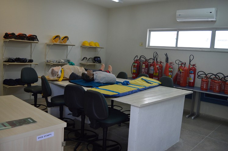 Laboratório de Segurança do Trabalho1.jpg