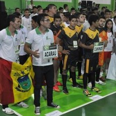 Delegações se apresentam durante cerimônia de abertura