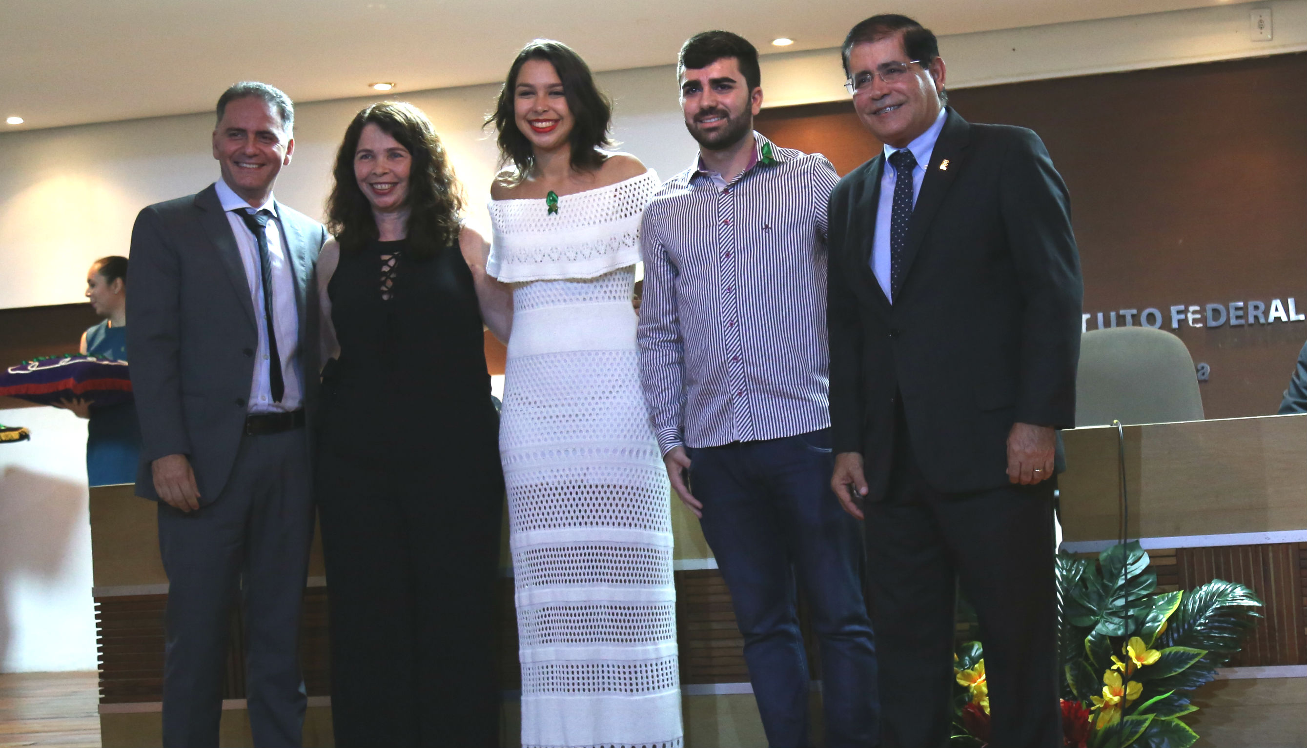 Posse efetiva mais de 100 servidores Posse efetiva mais de 100 servidores