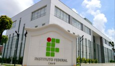 Fachada da Reitoria do IFCE