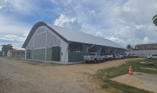 A quadra poliesportiva é fruto de investimento de cerca de R$ 1 milhão (Foto: Dowglas Lima)