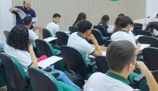 Alunos do campus puderam avaliar conhecimentos para o exame (Foto: @ifcemaranguape)