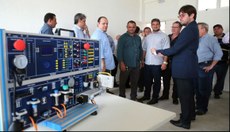 Diretor-geral do campus do Pecém, Marcel Ribeiro, apresenta estrutura da unidade