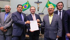 Assinatura de protocolo interinstitucional marca entrada do IFCE na ação