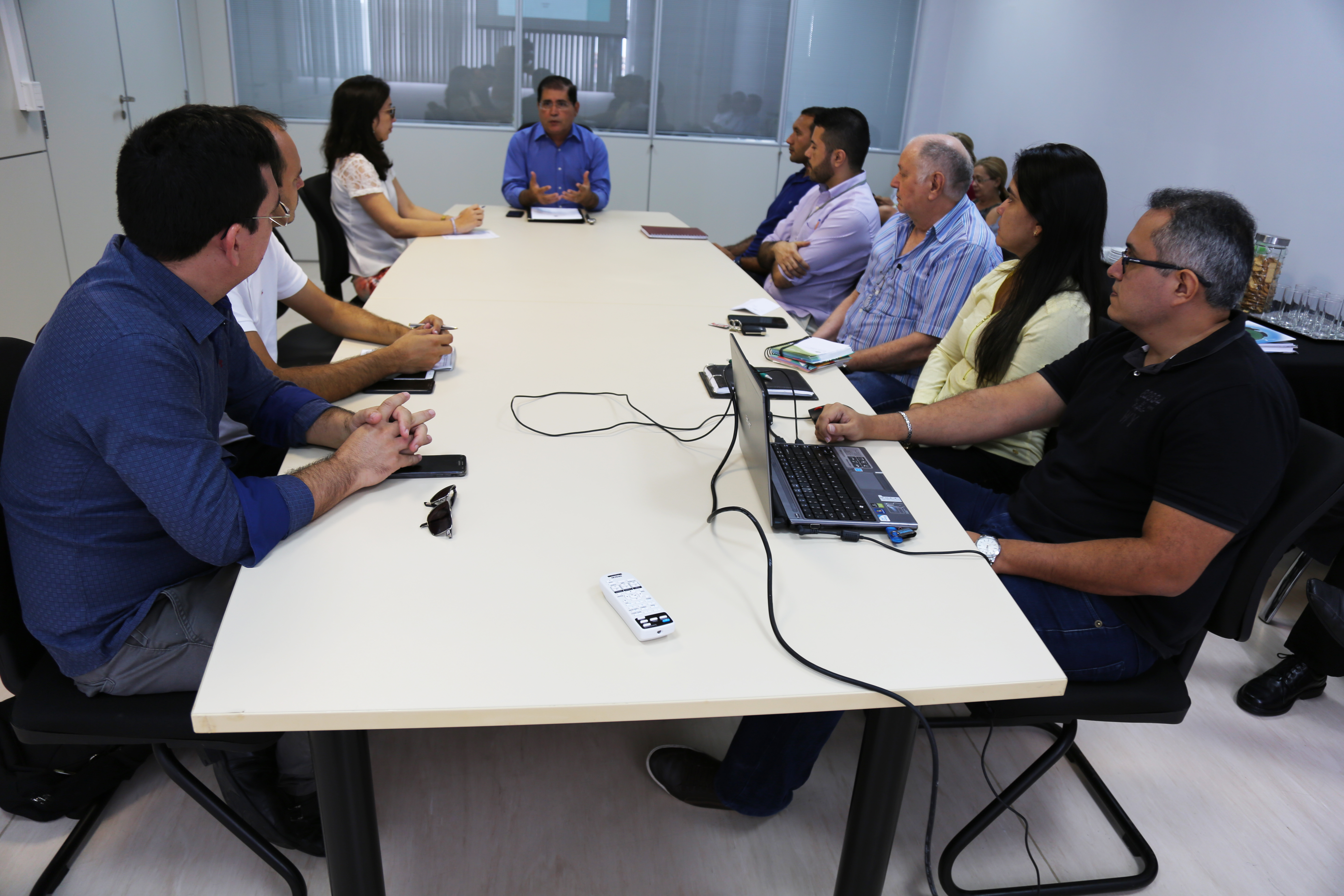Em reunião, gestores decidem detalhes de promoção dos seminários temáticos