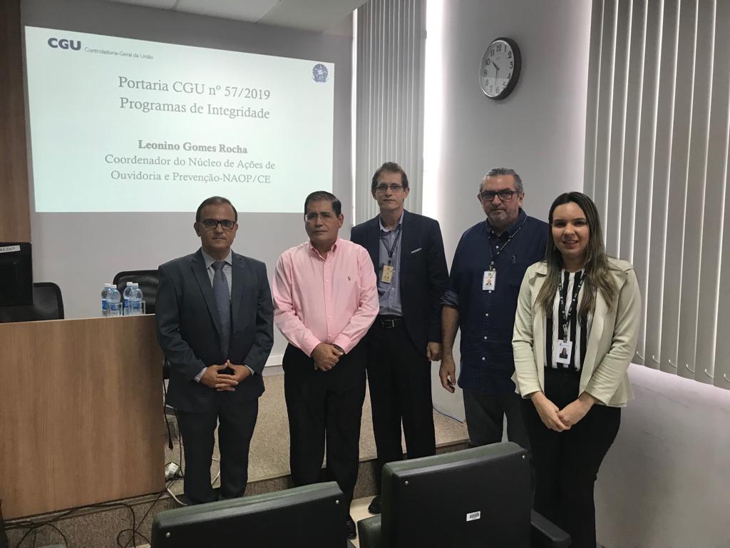 Registro da palestra sobre integridade na administração pública aos gestores do IFCE