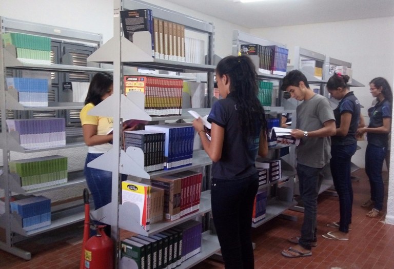 Biblioteca Campus Jaguaruana Biblioteca Campus Jaguaruana
