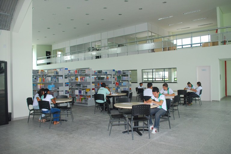 Biblioteca Campus Sobral Biblioteca Campus Sobral