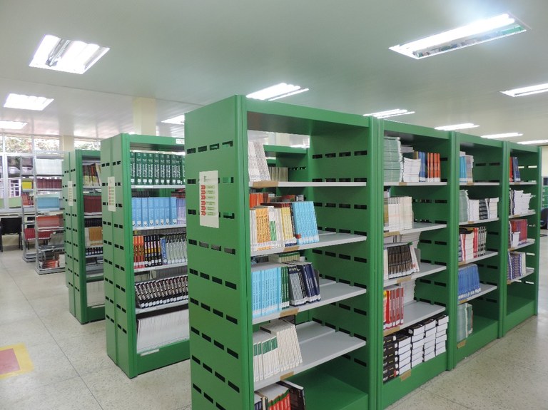 Biblioteca Campus Cedro Biblioteca Campus Cedro