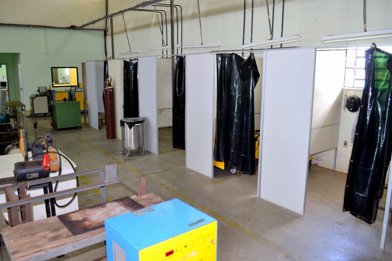 Lab Soldagem2.JPG