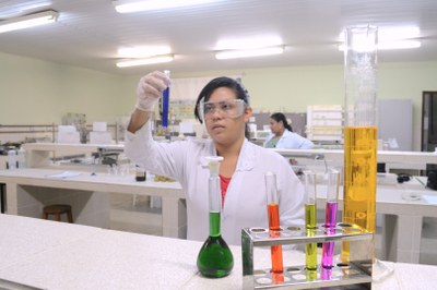 LAB BROMATOLOGIA.jpg LAB BROMATOLOGIA.jpg