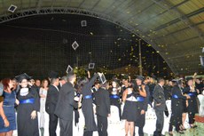 As cerimônias de formatura são realizadas no ginásio poliesportivo