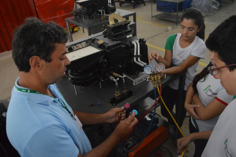 Técnico Integrado em Manutenção Automotiva 2