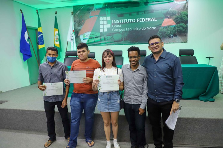 Conclusão Cursos FICS-101.jpg