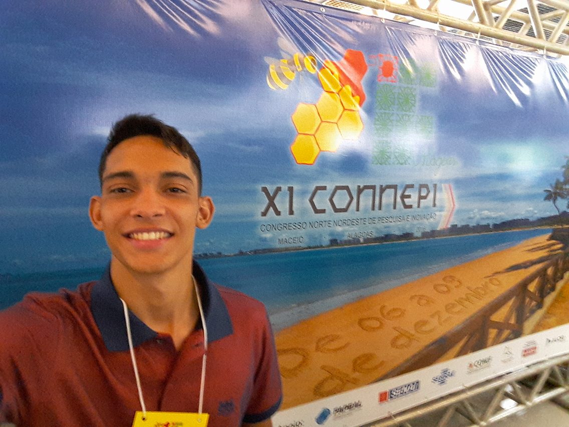 Estudante Lucas Cruz