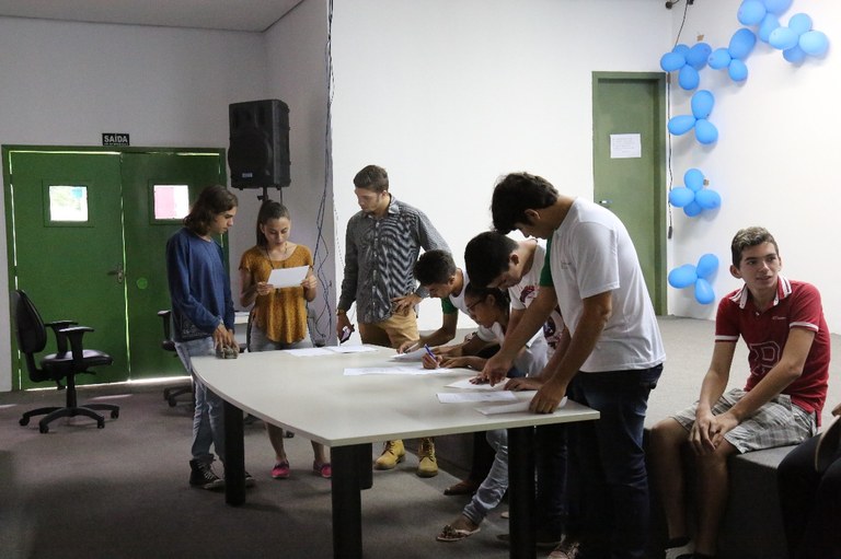 Representantes estudantis do campus de Tauá tomam posse Representantes estudantis do campus de Tauá tomam posse