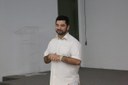 O diretor-geral do campus, José Alves de Oliveira Neto,faz pronunciamento aos estudantes