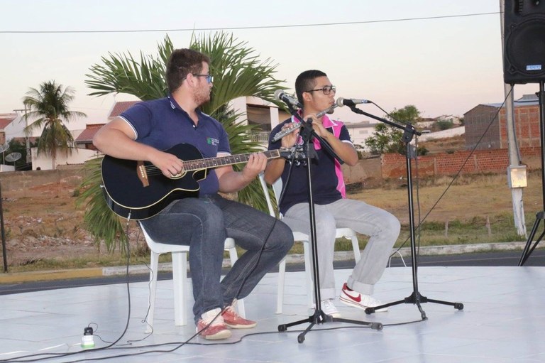 Encerramento com apresentações musicais Encerramento com apresentações musicais
