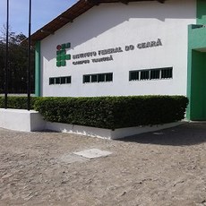 Frente do campus Tianguá