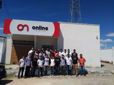Estudantes em visita técnica
