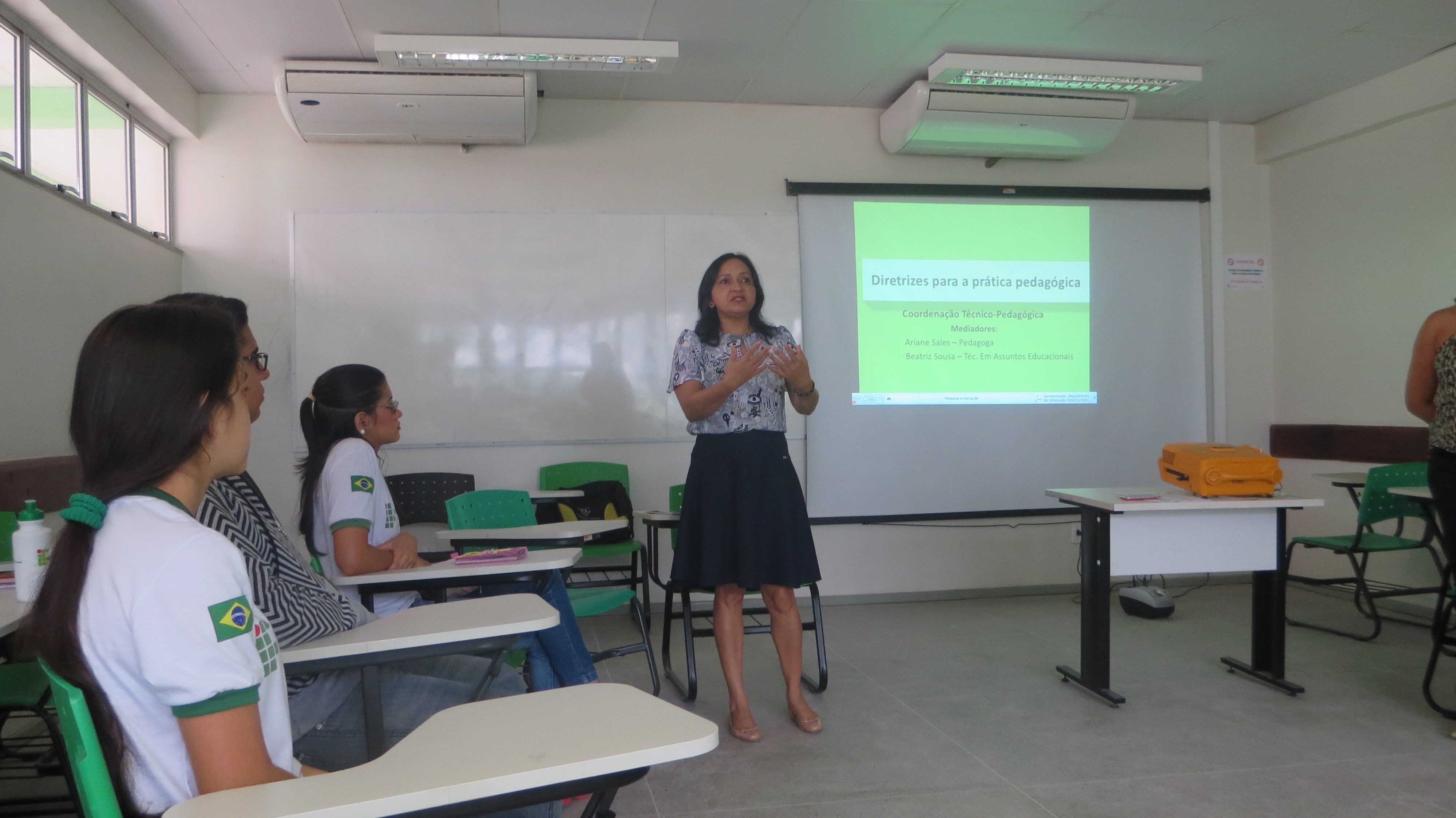 Mediadora em fórum de trabalho de Tianguá