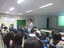 Estudantes em palestra