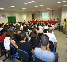 Palestra no auditório 