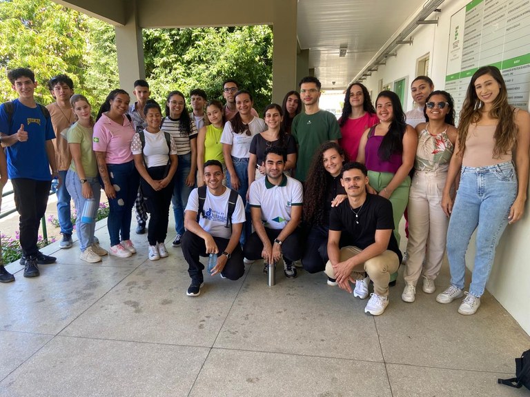 Visita Técnica do Curso de Química4.jpg Visita Técnica do Curso de Química4.jpg