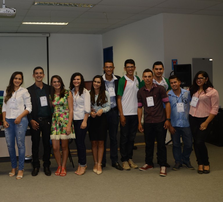 Intelectuais Universitários Intelectuais Universitários